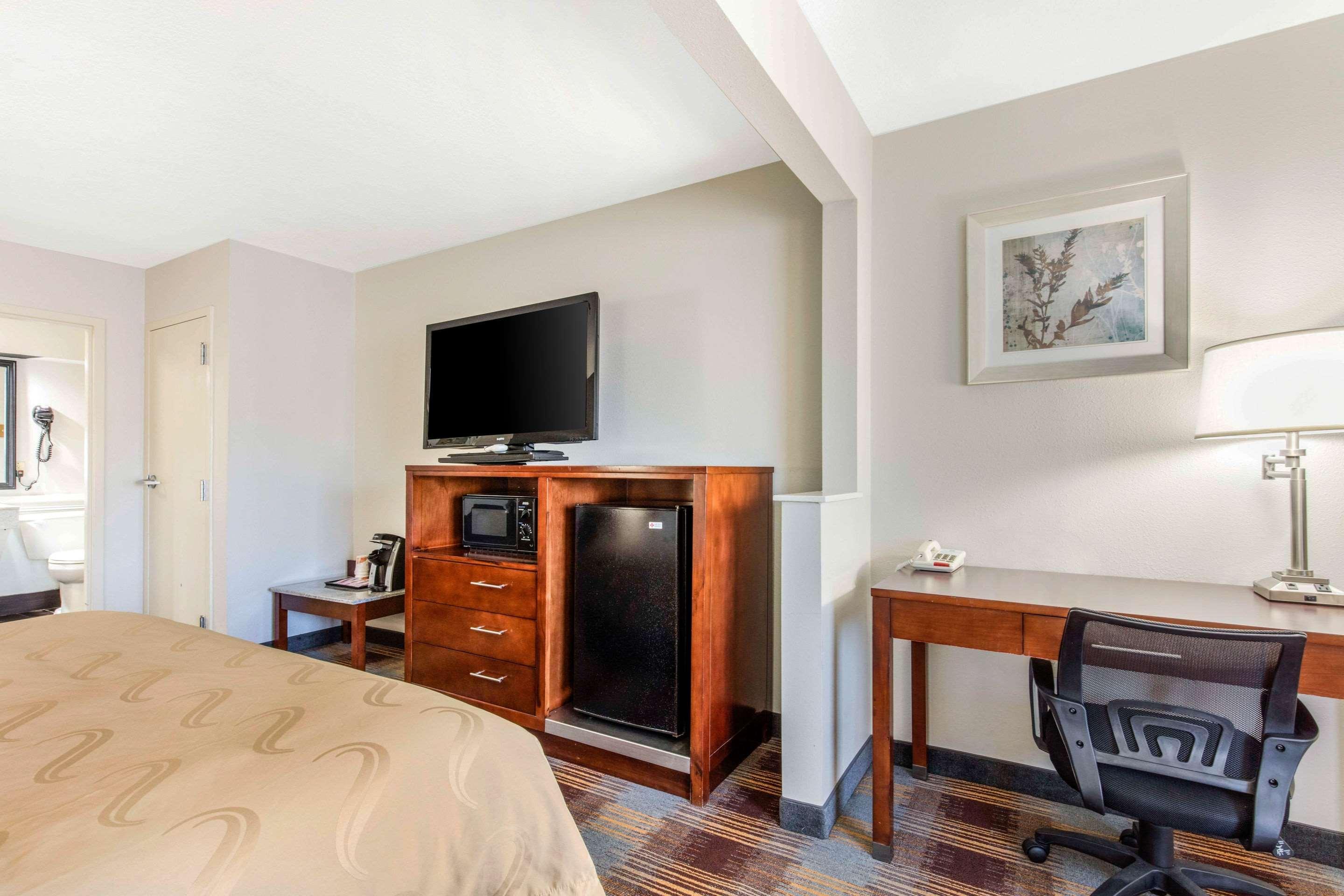 Quality Inn Airport I-240 Memphis Eksteriør bilde