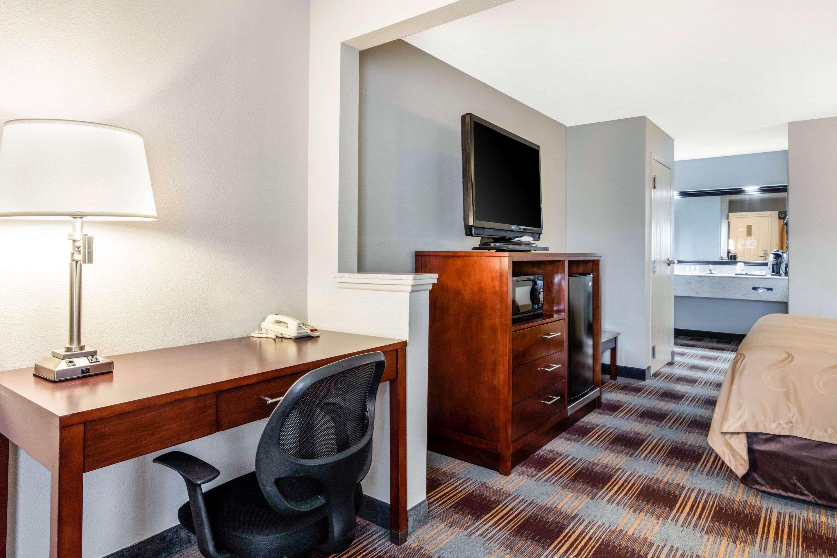 Quality Inn Airport I-240 Memphis Eksteriør bilde
